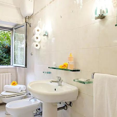 Giardino Al Mare 2 Min Dal Mare Giardino Wifi Ac Apartament